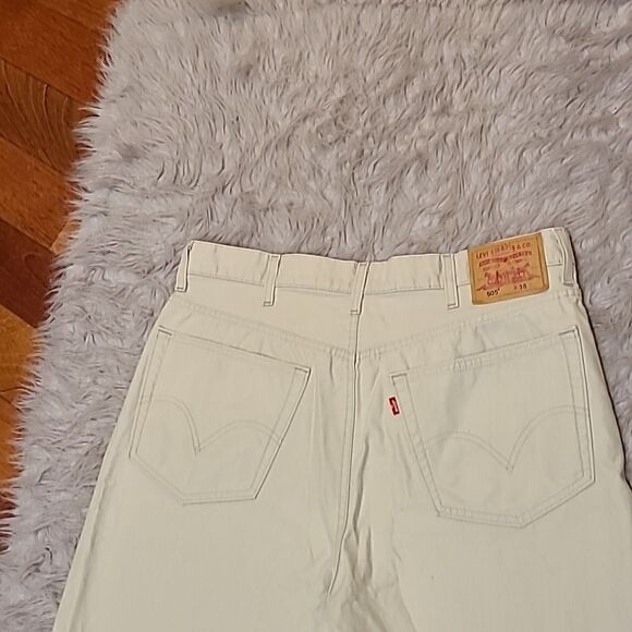 Levi's mens khaki cotton shorts size 38 - Picture 5 of 5